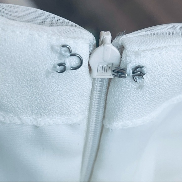 PRONOVIAS You Wedding Gown w/ Train Button Back Beaded Off Shoulders - Picture 8 of 15